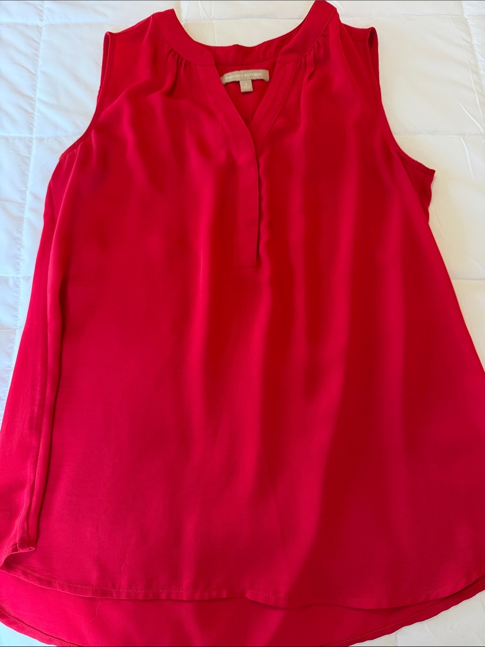Banana Republic Bright Red Sleeveless V-Neck Camisole